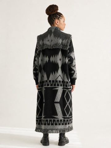Distinctive Fringe Knit Cardigan